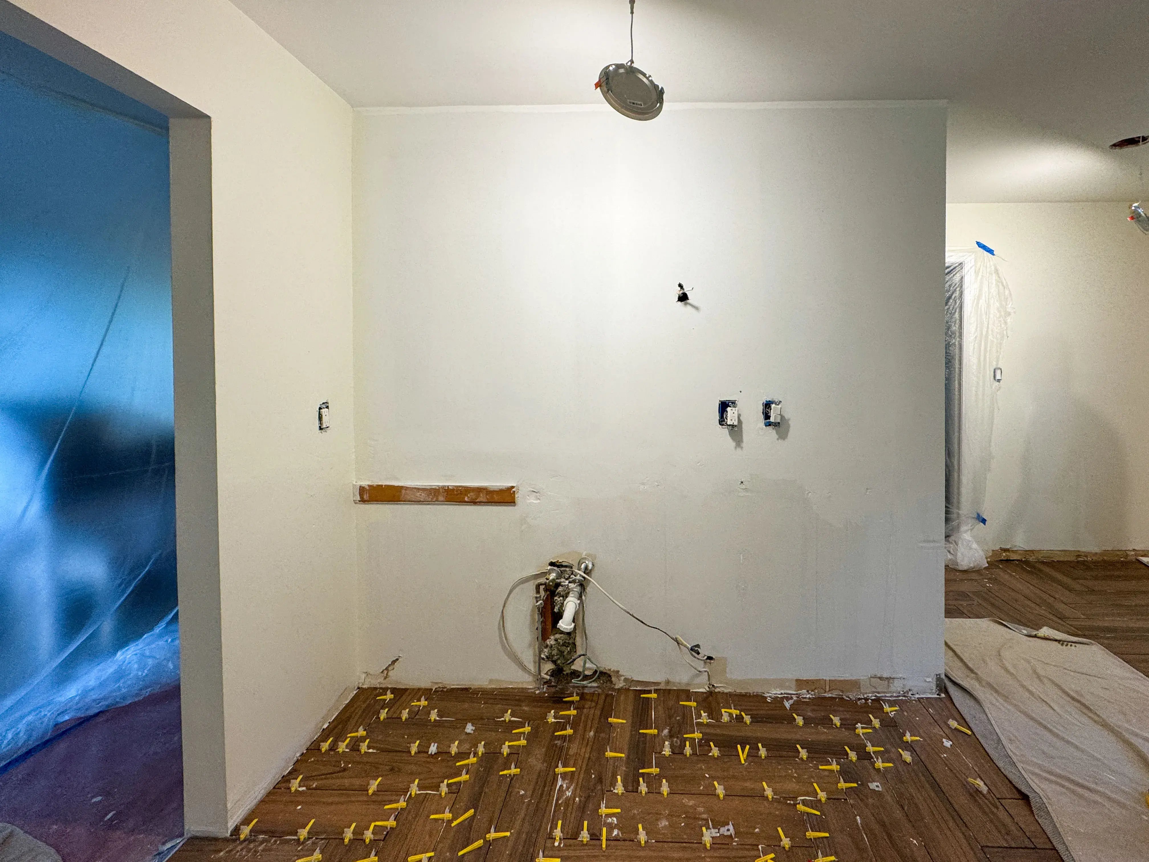2_Leonard_Ct_Kitchen- (14)