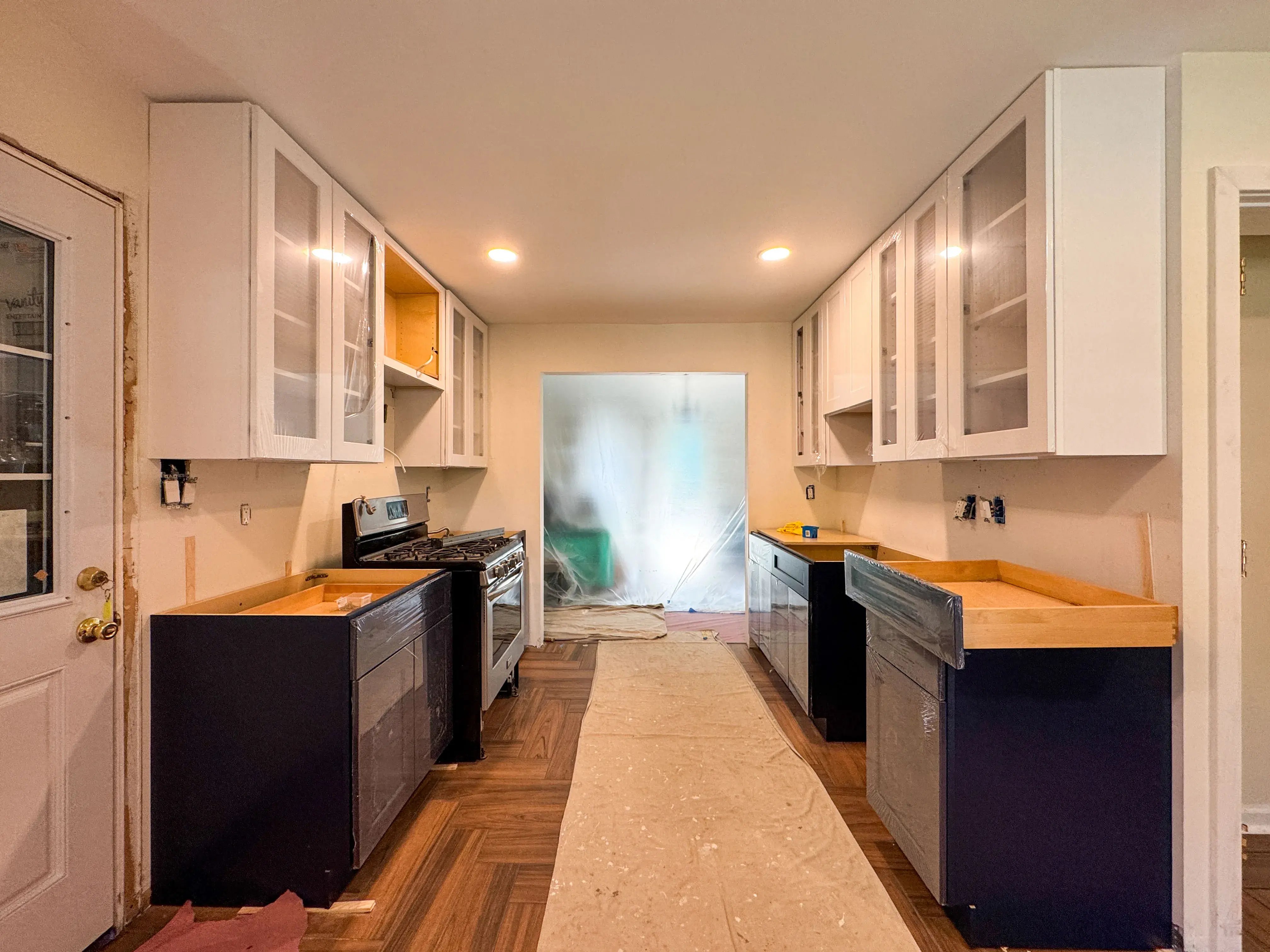 2_Leonard_Ct_Kitchen- (15)